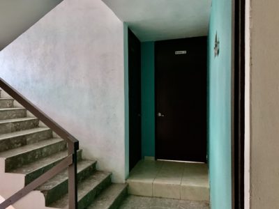 Oficina en renta de 172 m2 para acondicionar en Lomas Verdes, Estado de México.