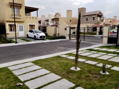 Casas en venta y renta en fraccionamiento en Hidalgo.