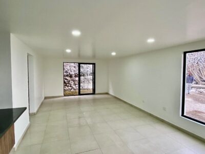 Casa en venta ubicada en la Zona Residencial más importante de Irapuato, México.