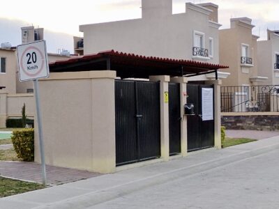 Casa en Renta en Fraccionamiento Viñedos Hidalgo.