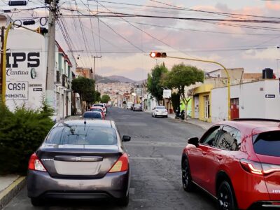 Departamento céntrico en renta en FCP Pachuca.
